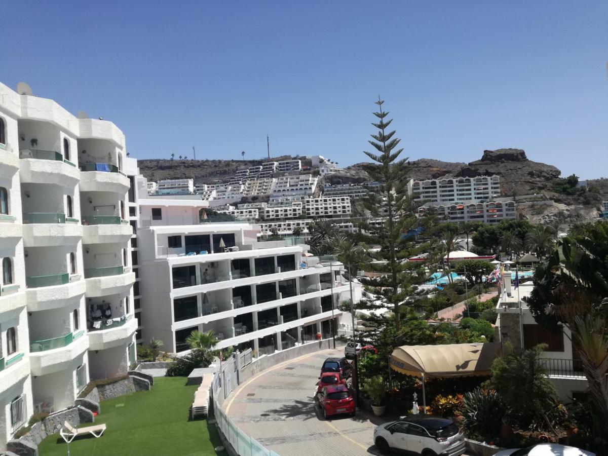 Two Bedroom Apartment 2 Min From Beach Mogan Exterior photo