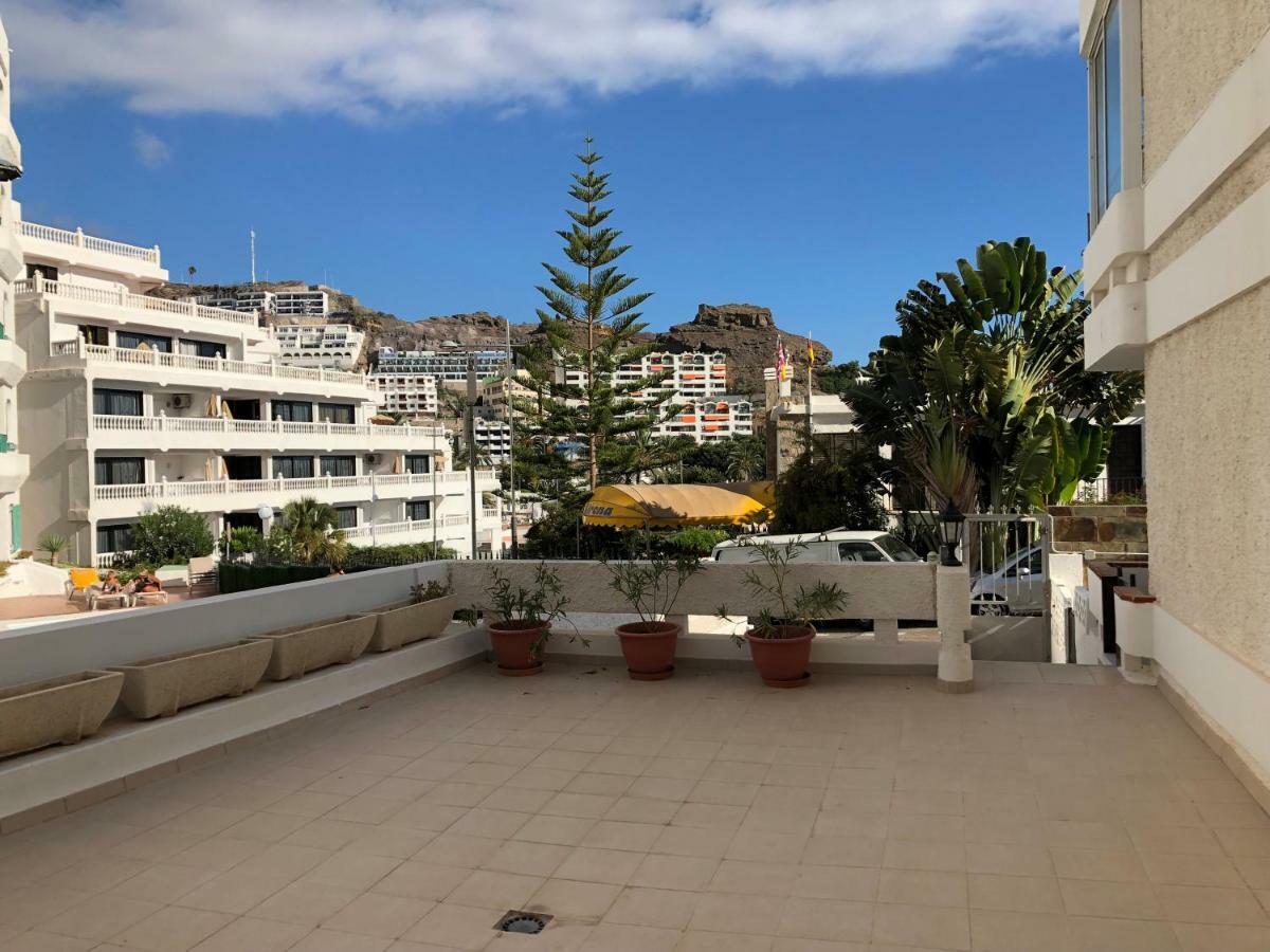 Two Bedroom Apartment 2 Min From Beach Mogan Exterior photo
