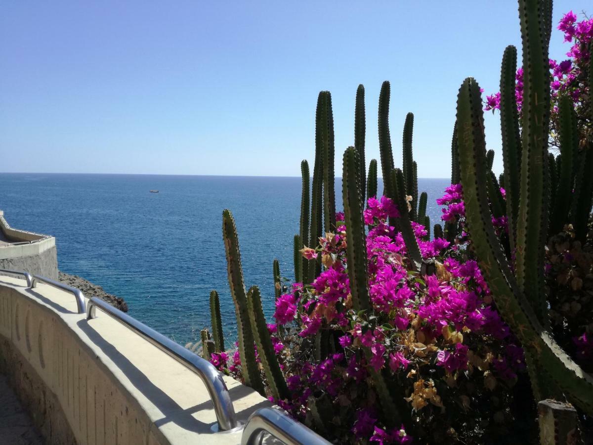 Two Bedroom Apartment 2 Min From Beach Mogan Exterior photo